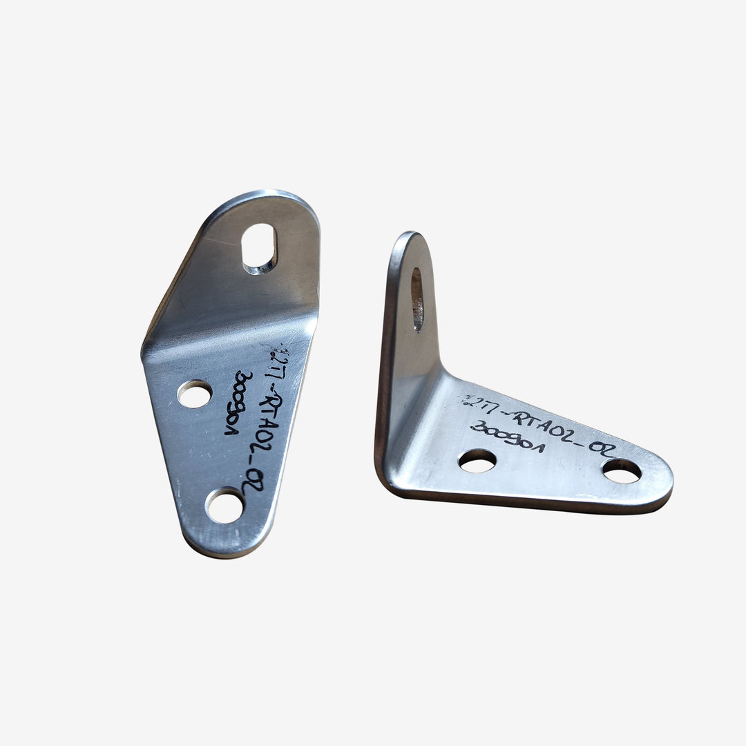 Bracket, R/H